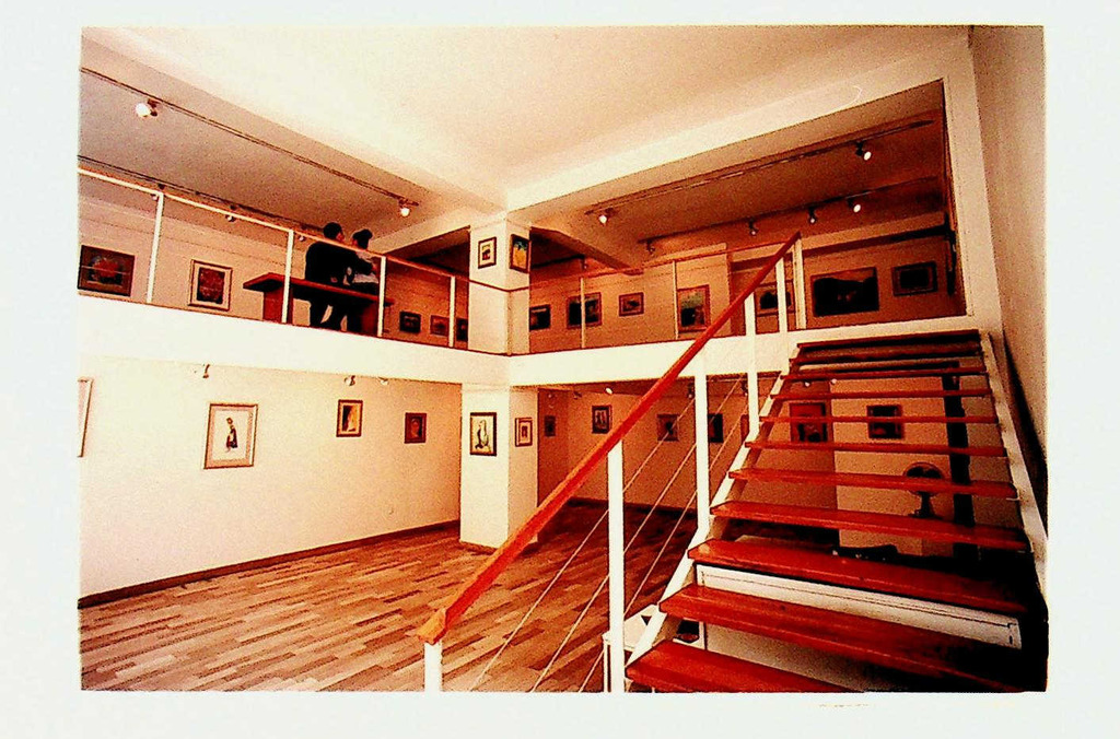 Gallery image