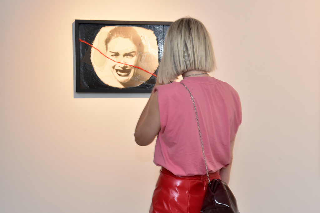 Gallery image